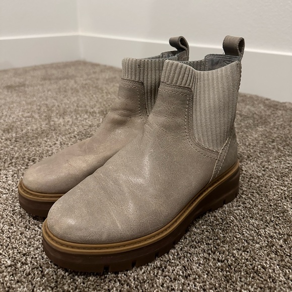 Used Timberlands - Picture 2 of 3